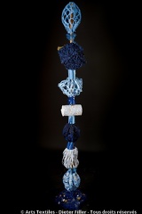 Œuvre 100 Totem bleu